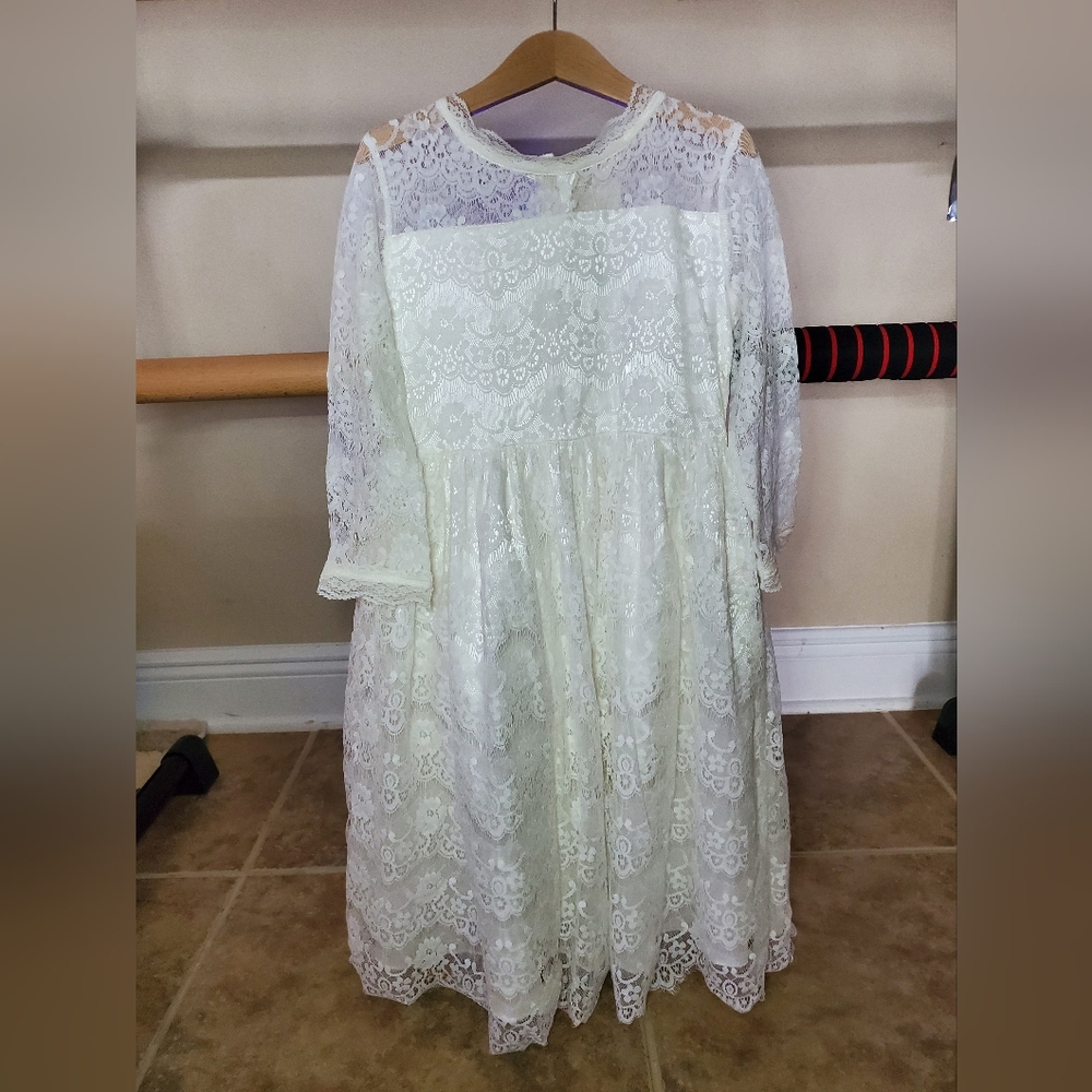 Girls size 10 lace dress
